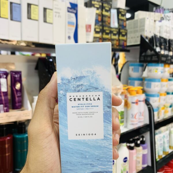 SKIN1004 – Centella Hyalu-Cica Water-Fit Sun Serum SPF50+ PA++++