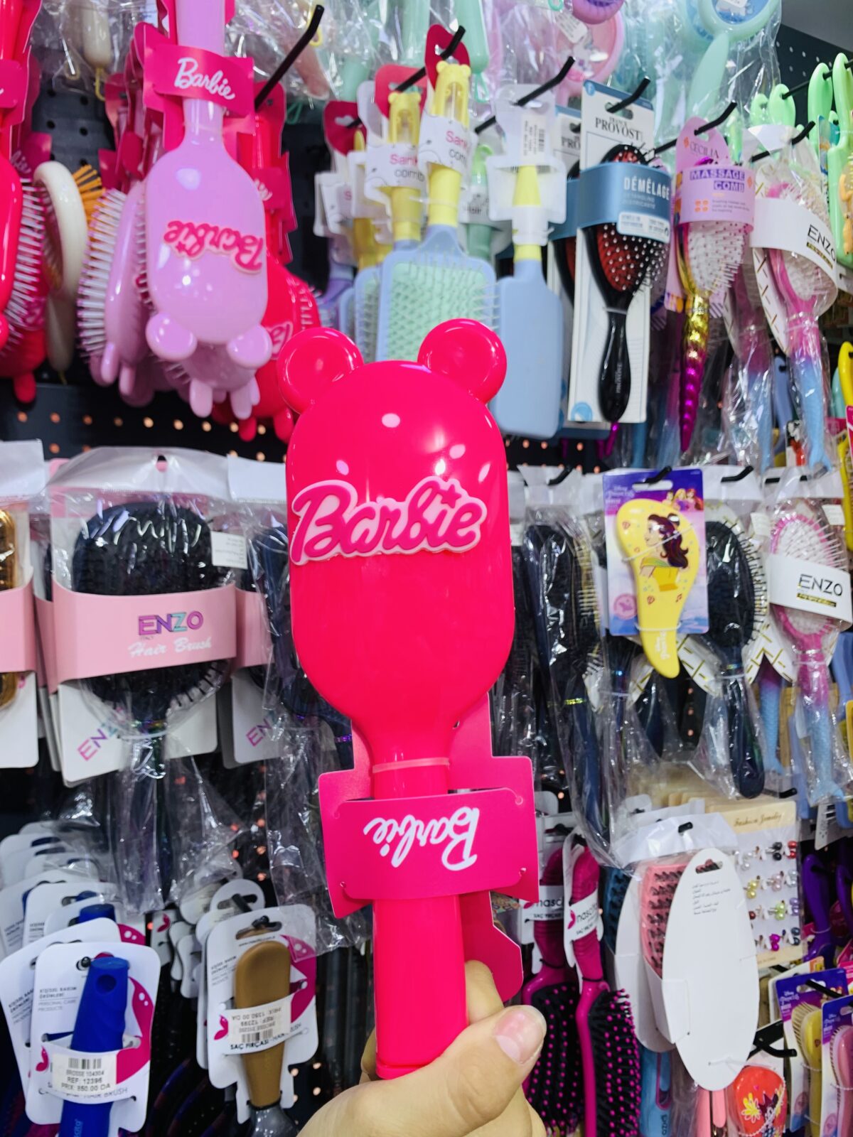 Brosse à cheveux Barbie – Design mignon avec oreilles 🌸 – Image 1