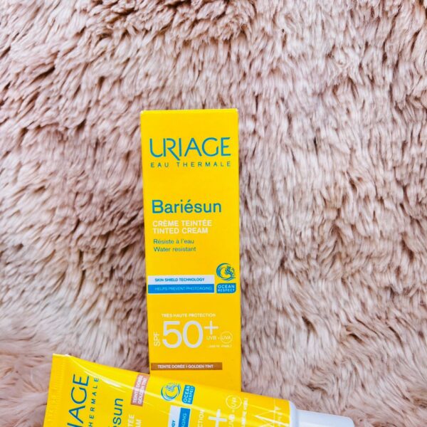 URIAGE Bariésun Crème Teintée SPF50+ – Teinte Dorée