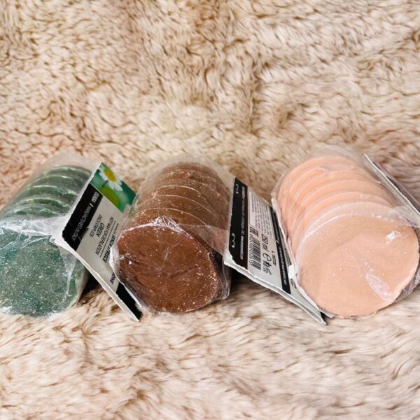 🧼 Disques Exfoliants Naturels (Savons Ronds)