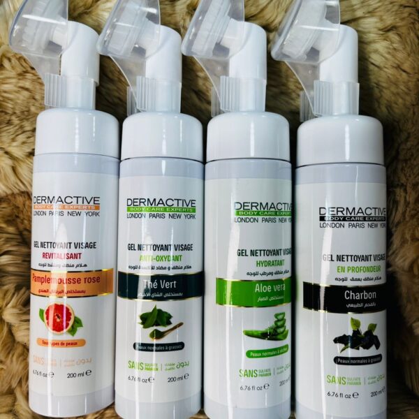 ✨ DERMACTIVE – Gel Nettoyant Visage avec Brosse Intégrée