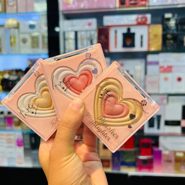 Romantic Bird – Blush & Highlighter en Forme de Cœur