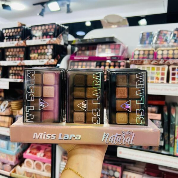 PALETTE FARD À PAUPIÈRES NUDE COULEURS