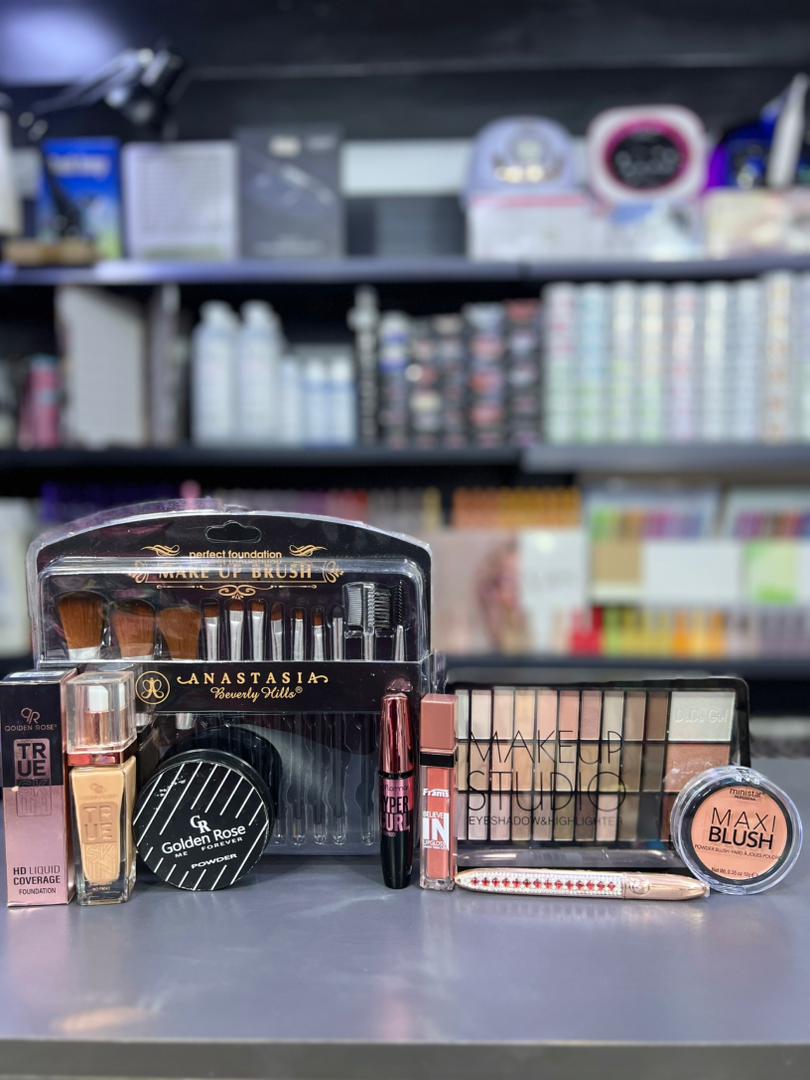 WhatsApp Image 2025-11-06 at 16.46.57 pack Maquillage – Image 1